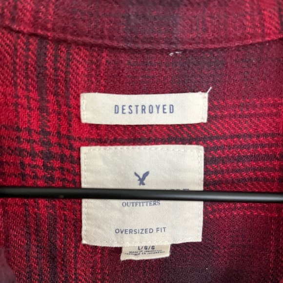 American Eagle Outfitters Destroyed Oversized Fit Button Down Fannel - Picture 4 of 7